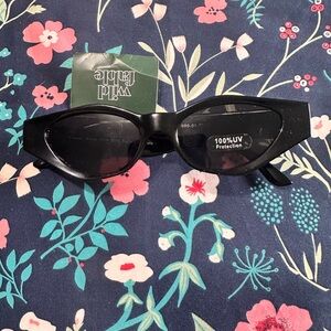 Wild Fable Black Cat-Eye Sunglasses